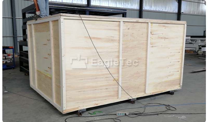 EagleTec 4x8 cnc router packed into plywood case – photo 