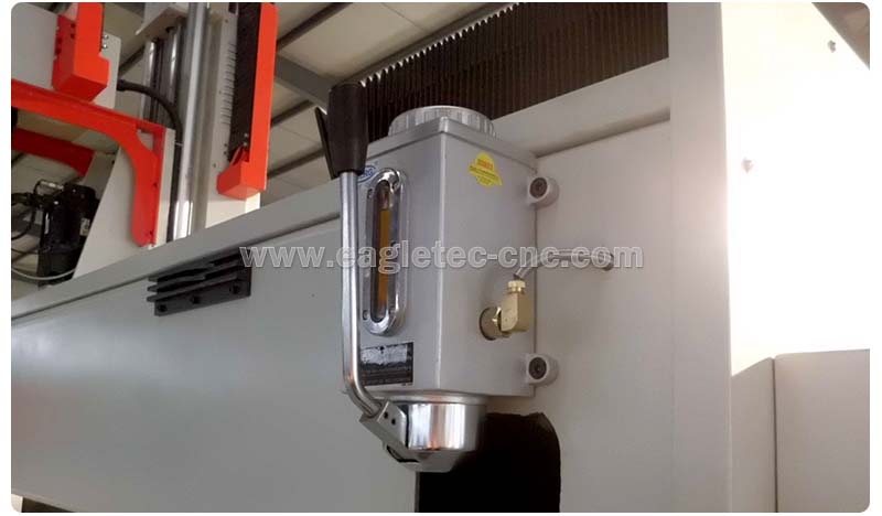 positive displacement oil pump equipped with 3d foam milling machine