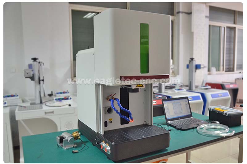 closed type fiber optic laser engraver machine on the table