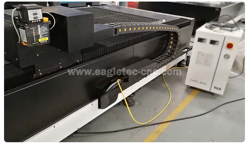 protection casing installed on the fiber laser metal cutting machines
