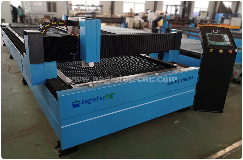 industrial plasma table with downdraft cutting bed