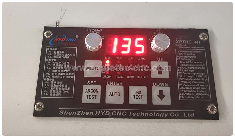 HYD THC controller operation panel on the industrial cnc plasma cutter