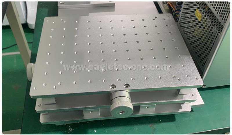 X/Y adjustable precision marking platform