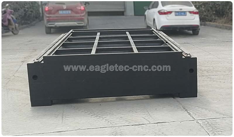 black fiber laser cutting machine base in plant