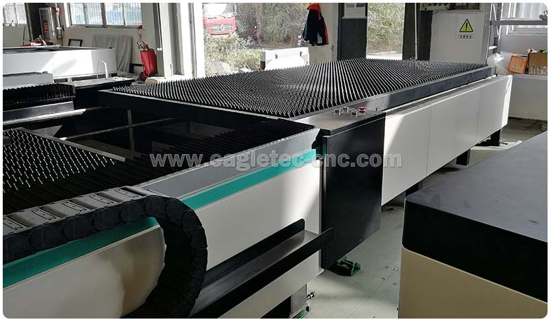 exchange table system of the fiber laser cutter machine