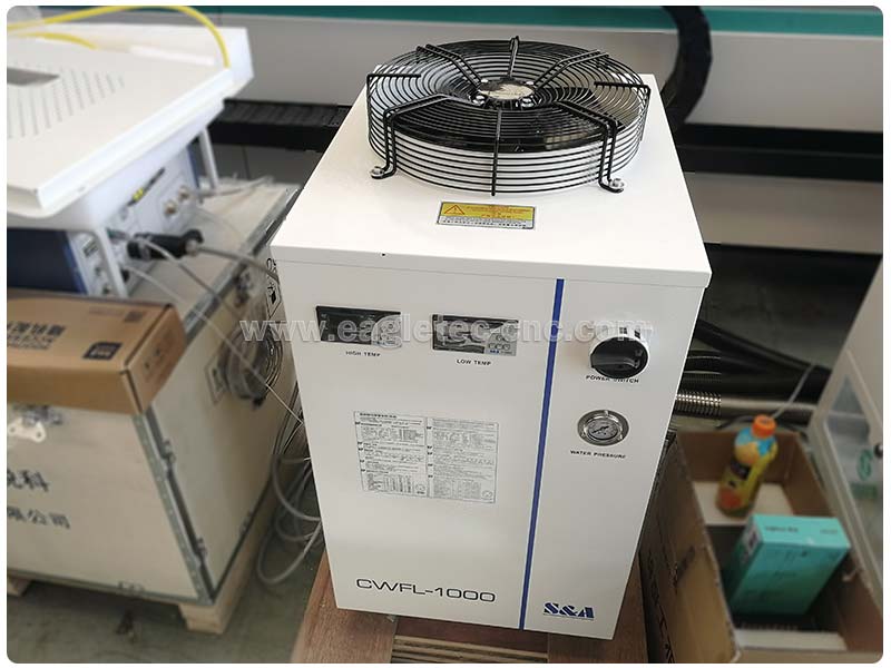 S&A chiller connected with fiber laser source