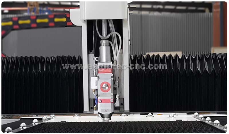 au3tech fiber laser cutter head on the laser cutting sheet metal machine
