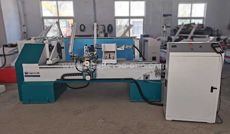 automatic wood turning machine