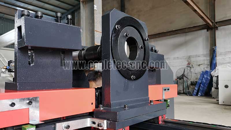 novel mini cnc wood lathe with center sheath