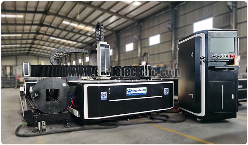 1kw benchtop fiber laser cutter in workshop