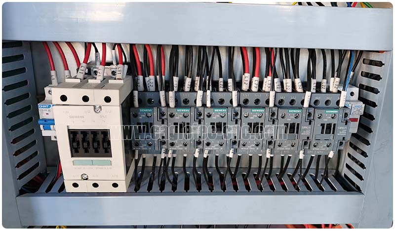siemens AC contactors in the 3 head cnc router control cabinet