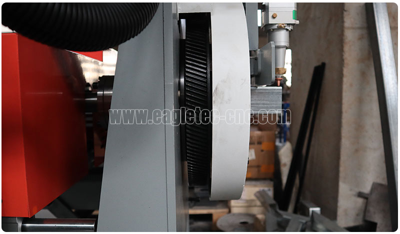 cnc laser tube cutter chuck with gear transmission
