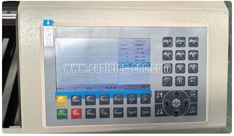ruidian laser control panel with language set to English