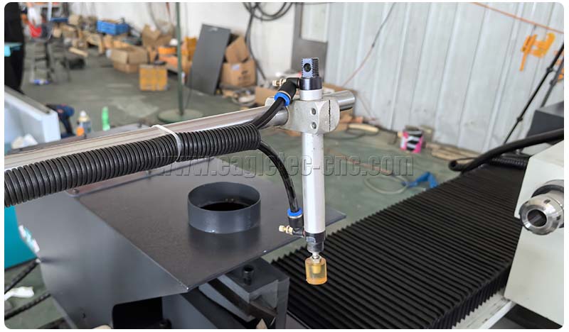 small rubber hammer on auto loading system of cnc wood lathe small rubber hammer on auto loading system of cnc wood lathe