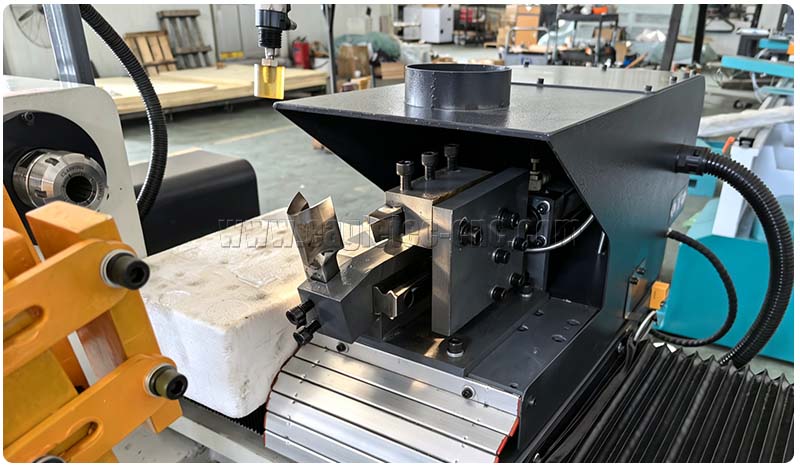 cnc furniture legs making machine with two-tool pneumatic switching system cnc furniture legs making machine with two-tool pneumatic switching system