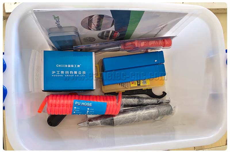 free accessories and spare parts in toolbox coming along with cnc wood lathe for chair legs free accessories and spare parts in toolbox coming along with cnc wood lathe for chair legs